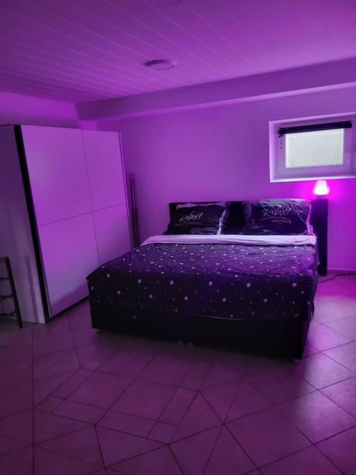 Schoene Unterkunft Mit Whirpool Nahe Phantasialand Apartment Weilerswist Екстериор снимка