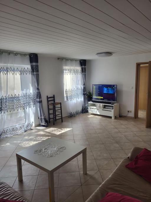 Schoene Unterkunft Mit Whirpool Nahe Phantasialand Apartment Weilerswist Екстериор снимка